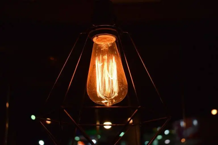 The Thrill of Skydiving: Freefalling Over Stunning Landscapes